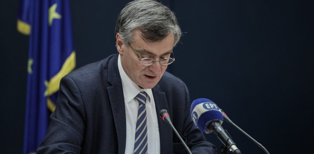 Σ.Τσίοδρας: «Η μάσκα στα παιδιά θα έχει… εκπαιδευτικό χαρακτήρα»!