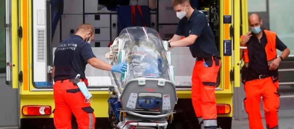 Υπόθεση Ναβάλνι: Η αντίδραση της Μόσχας για τη δηλητηρίαση – Παραμένει σε κώμα