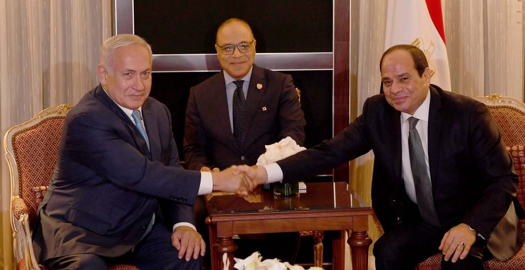 Αλ Σίσι: Στηρίζει τη συμφωνία Ισραήλ-ΗΑΕ