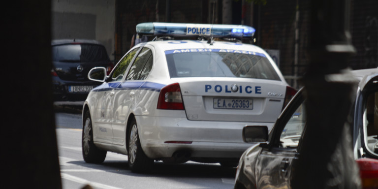 Υπόθεση ξυλοδαρμού στη Λαμία: Η ανακοίνωση της οικογένειας της 13χρονης