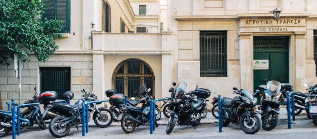 Δήμος Αθηναίων: Δόθηκαν στο κοινό νέες θέσεις πάρκινγκ για μηχανές στο κέντρο της πρωτεύουσας (φώτο)