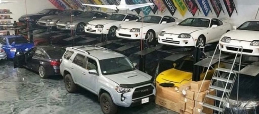 Τον σταμάτησαν για ναρκωτικά και βρήκαν στο σπίτι του δεκάδες πολυτελή αυτοκίνητα (φώτο)