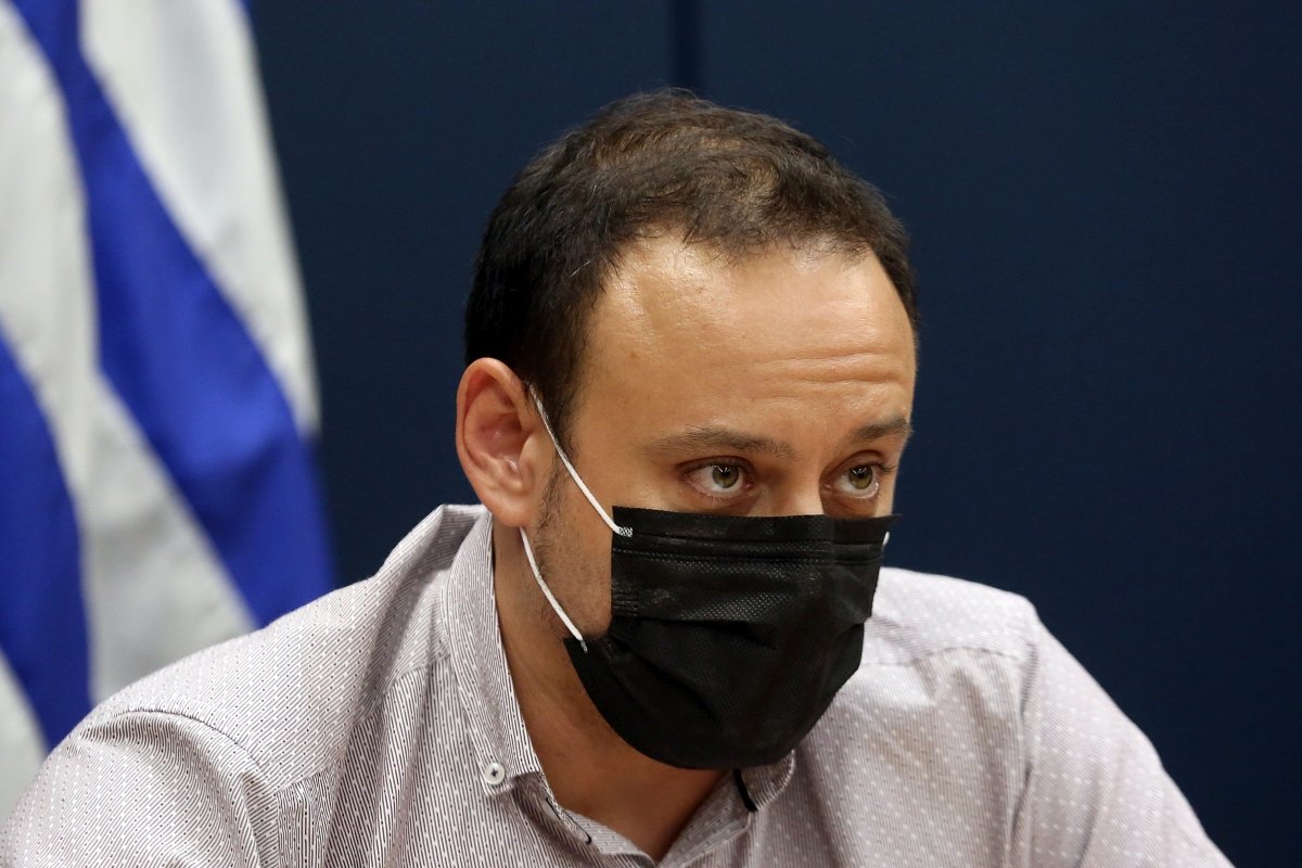 ΣΥΡΙΖΑ: «Να παραιτηθεί ο Γ.Μαγιορκίνης – Υπάρχει ηθικό ζήτημα» – Μαγιορκίνης: «Δεν είμαι πλέον στο ιδιωτικό κέντρο»