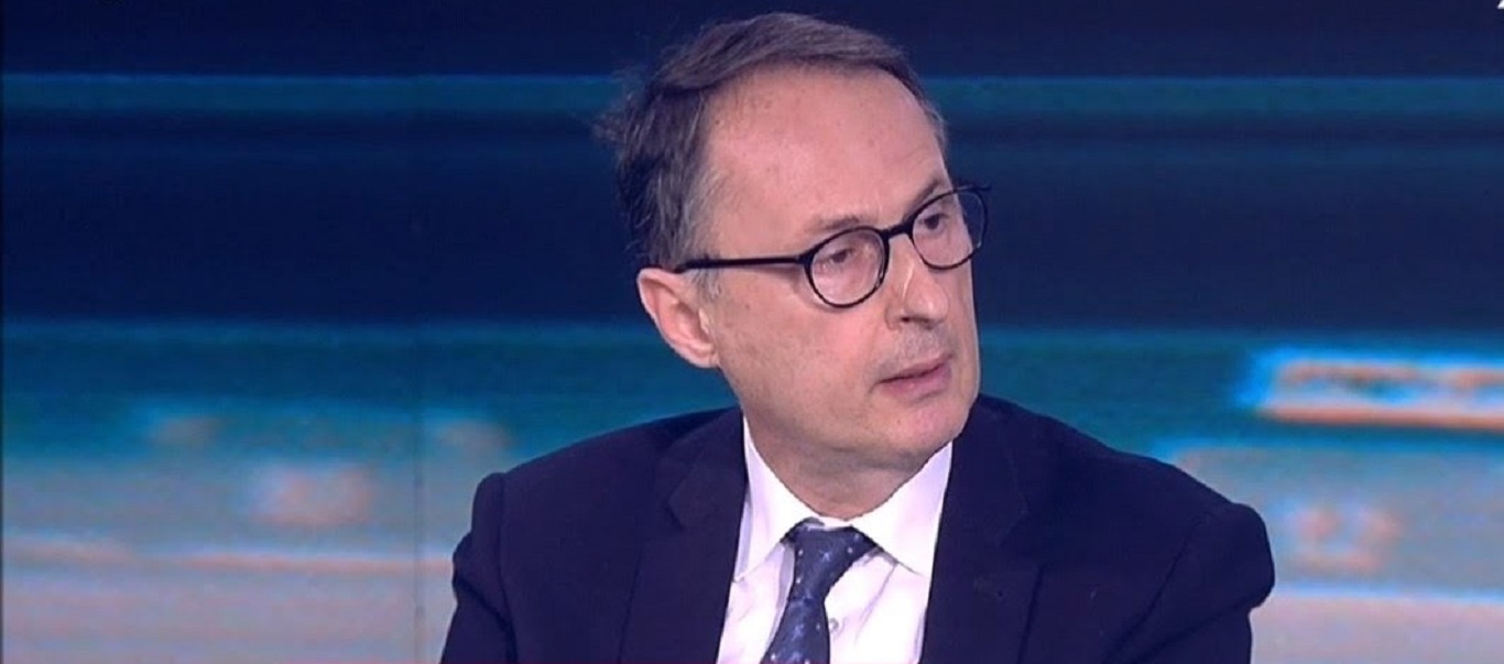 Σ.Χάγιεκ: Η ηθοποιός που αποδεικνύει ότι οι πλούσιες καμπύλες είναι πάντα στη μόδα (φώτο)