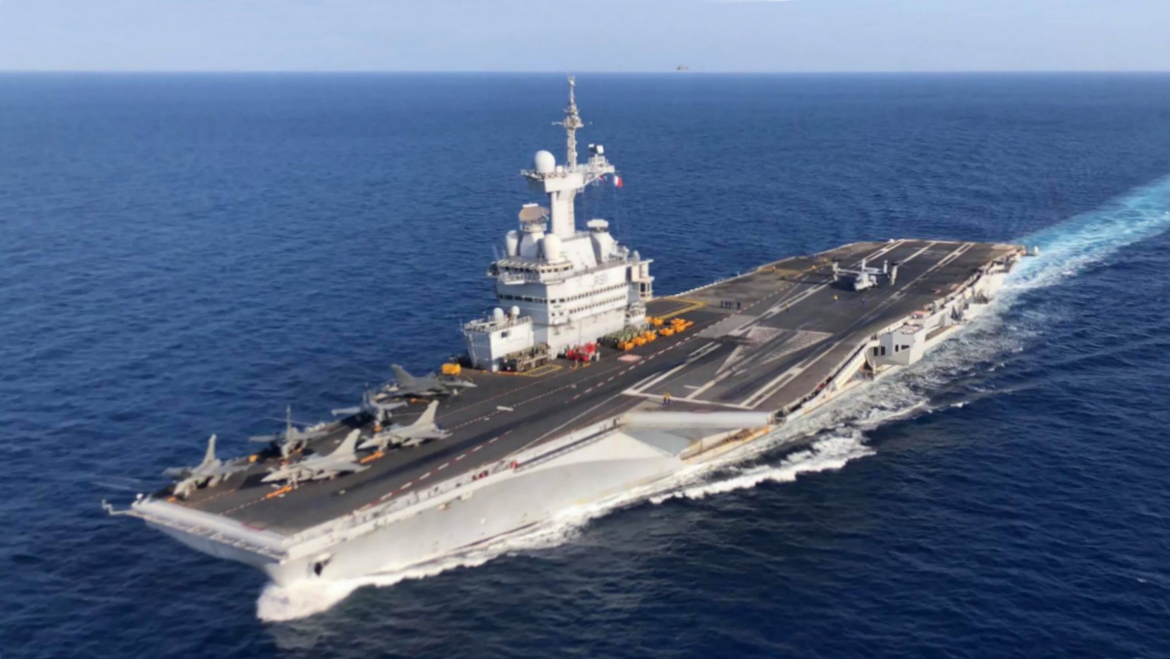 Αυτά είναι τα 9 μεγαλύτερα πολεμικά πλοία στον κόσμο (βίντεο)