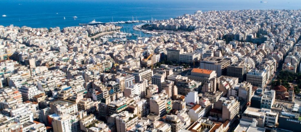 ΕΝΦΙΑ: Τα 6+1 «μυστικά» για να μειώσετε το φετινό «ραβασάκι»