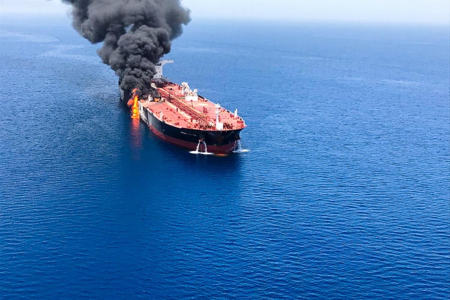 Σρι Λάνκα: Κατασβέστηκε η φωτιά που είχε ξεσπάσει σε supertanker – Πέντε Έλληνες στο πλήρωμα