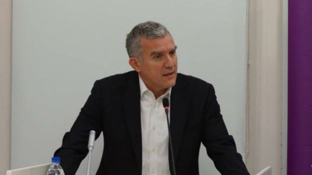 Χανιά: Επίθεση με μπογιές στο γραφείο του βουλευτή της ΝΔ Μ.Βολουδάκη (φώτο)