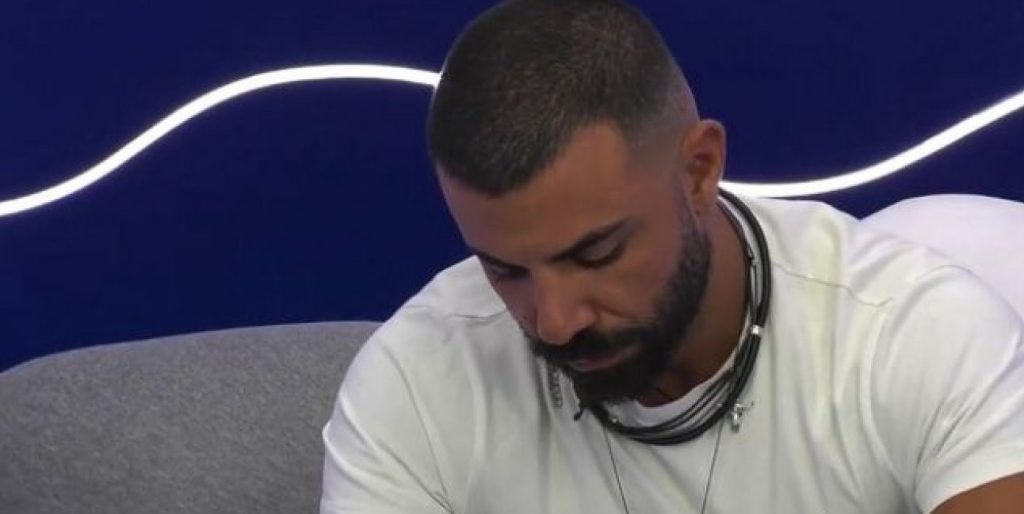 Big Brother – Αντώνης Αλεξανδρίδης: «Ντρέπομαι για ότι έγινε, η ζωή μου καταστρέφεται» (βίντεο)