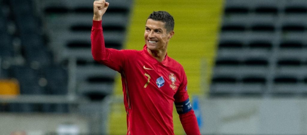 «Σπάει» τα κοντέρ ο Κριστιάνο Ρονάλντο – Έφτασε τα 100 γκολ με την Εθνική ομάδα (βίντεο)