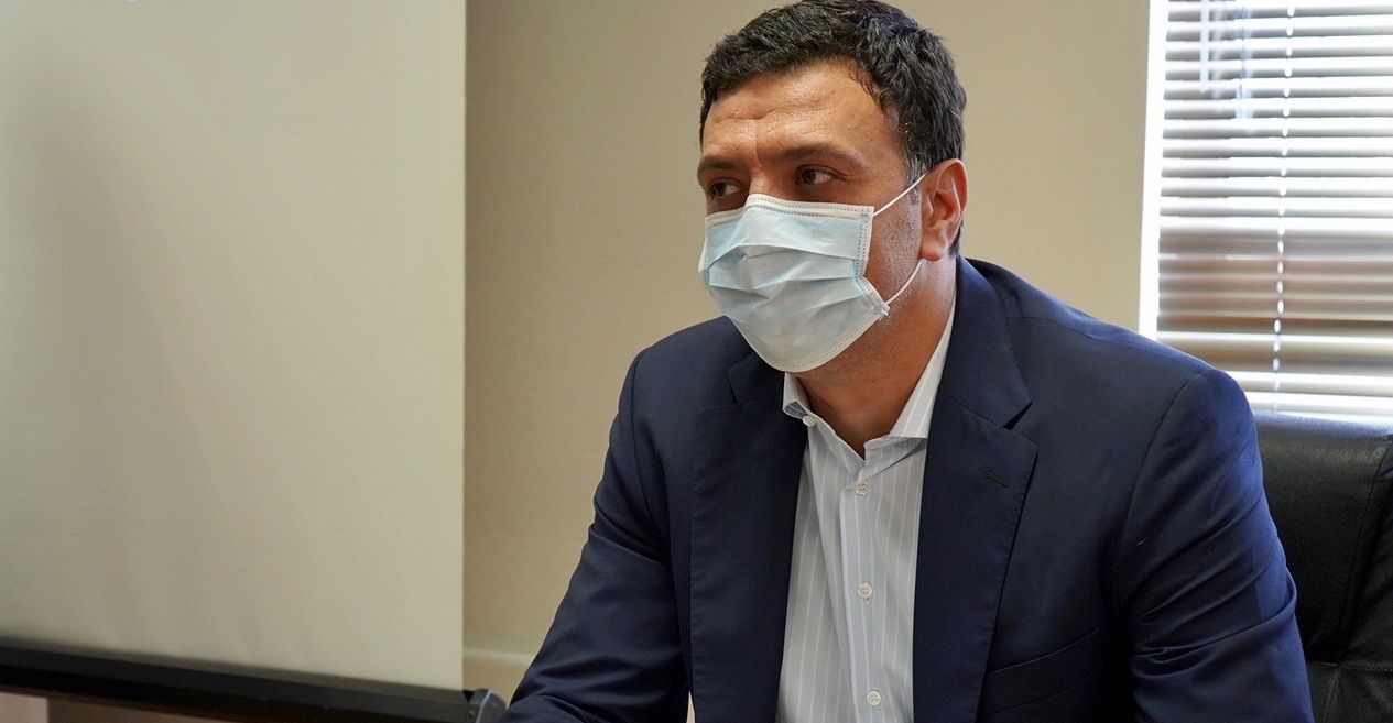 B.Κικίλιας: «Δεν υπάρχει επιστήμονας που να λέει μη φοράτε μάσκα» – Δεν «πιάνονται» οι Έλληνες (βίντεο)
