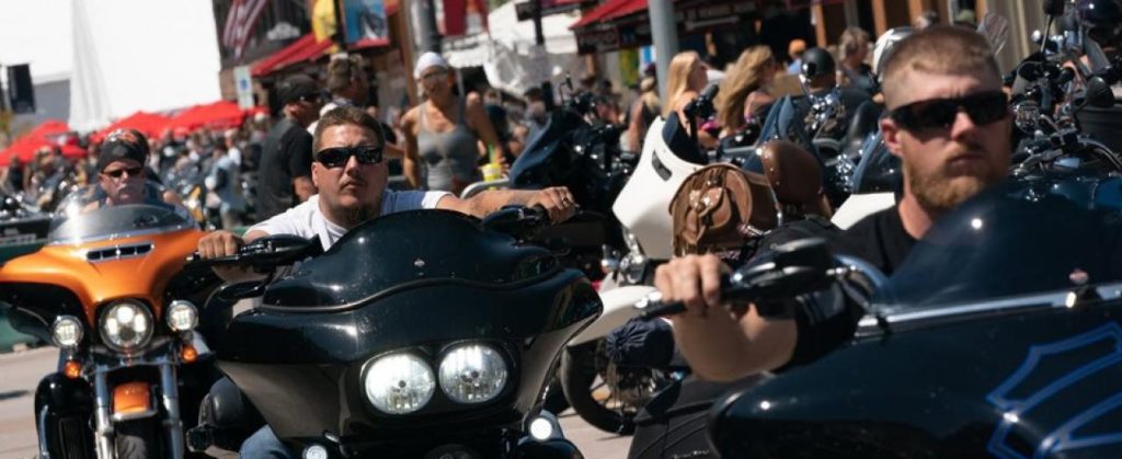 ΗΠΑ: Συγκέντρωση μηχανόβιων συνδέεται με 200.000 κρούσματα κορωνοϊού