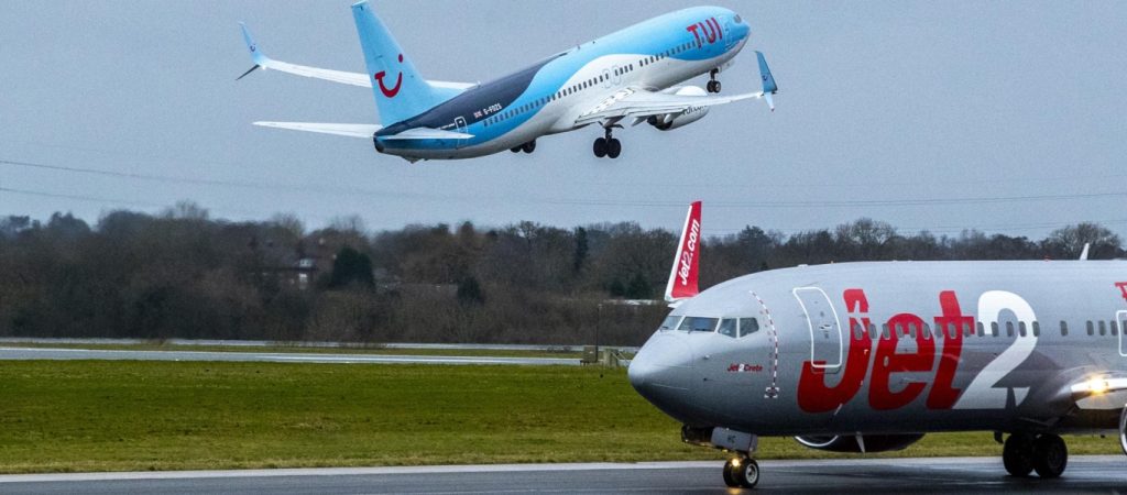 TUI & Jet2: Ανακοίνωσαν επίσημα την ακύρωση των πακέτων διακοπών από την Βρετανία προς ελληνικά νησιά