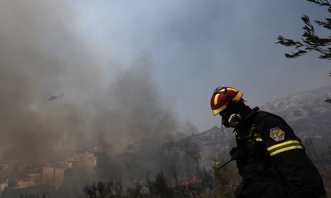 Λέσβος: Εσβησε η φωτιά ανάμεσα στα χωριά Σκαλοχώρι και Βατούσα