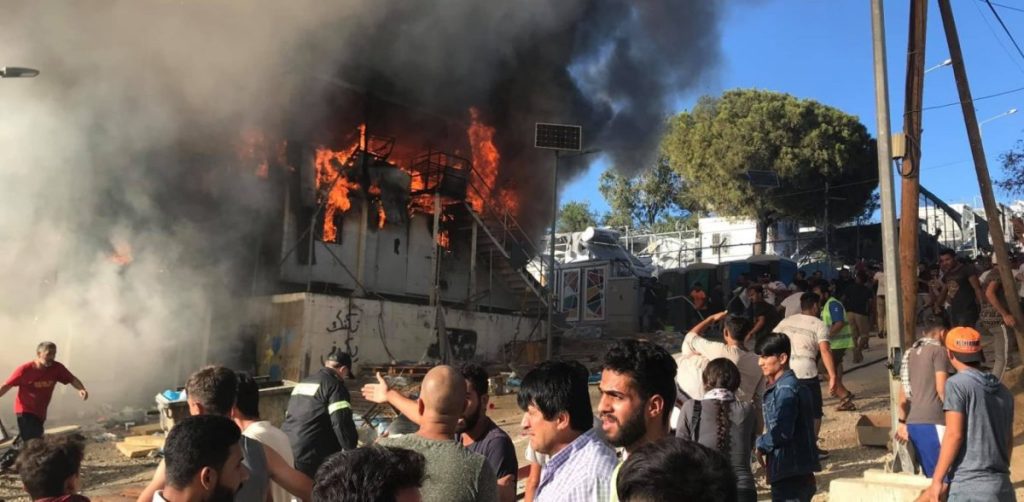 Έσβησε και η 4η φωτιά στην Μόρια