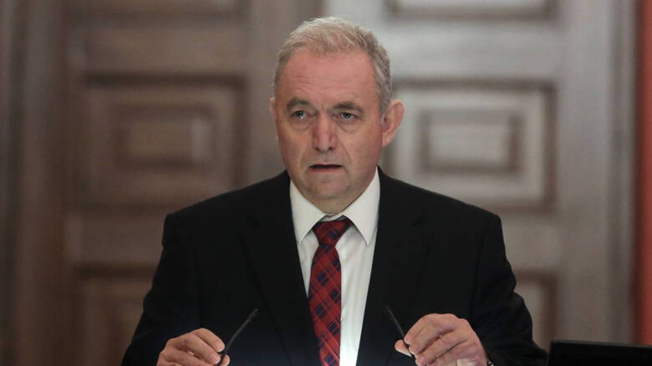 E.Λέκκας για σεισμός 4,2 Ρίχτερ στην Κόρινθο: «Δεν συντρέχει λόγος ανησυχίας»