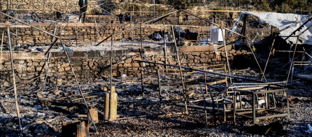 Μόρια: Το Facebook προδίδει την εμπρηστική καθοδήγηση πριν από την πύρινη καταστροφή