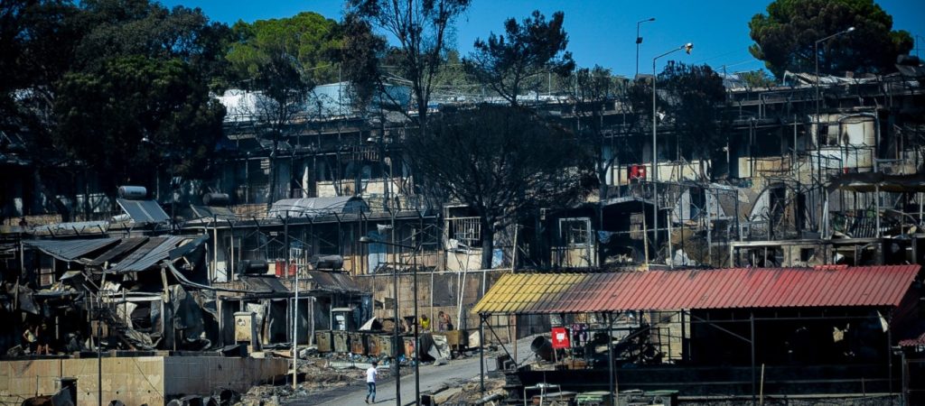 Κομισιόν: Χρηματοδοτεί δημιουργία νέας δομής φιλοξενίας στην Λέσβο