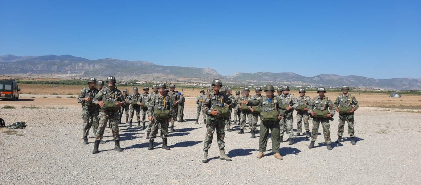 Η Ελλάδα εκπαίδευσε 30 Σκοπιανούς αλεξιπτωτιστές με το πρόγραμμα στρατιωτικής συνεργασίας