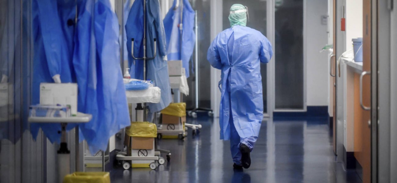 Οι μισές εισαγωγές στα νοσοκομεία της Αθήνας κρουσμάτων κορωνοϊού είναι από αλλοδαπούς στο κέντρο