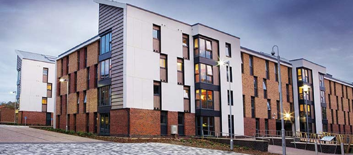 Φοιτητής έφυγε λόγω κορωνοϊού από την εστία κι όταν επέστρεψε έπαθε σοκ – Τι συνέβη (φώτο)