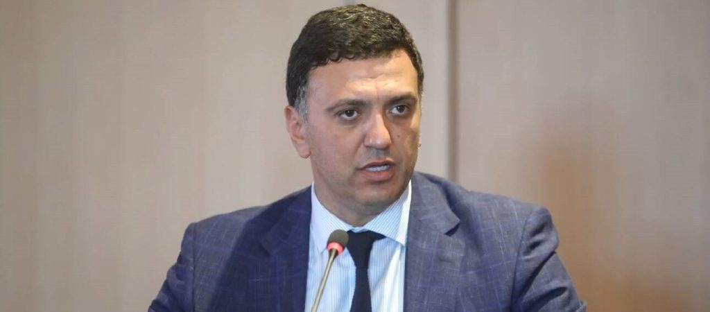 Στον κόσμο ρίχνει την ευθύνη ο Β.Κικίλιας για τα τοπικά lockdowns: «Στο χέρι μας είναι»