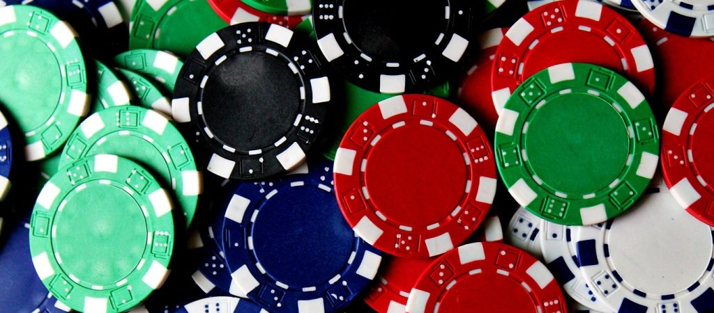 Σαντορίνη: «Ανακάτεψαν» κοκαΐνη με πλαστικές μάρκες αλλά τους «τσάκωσαν» (φώτο)