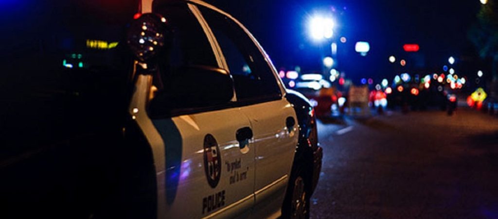 ΗΠΑ: Αστυνομικοί δέχθηκαν πυρά σε ενέδρα – Ασύλληπτος ο δράστης (βίντεο)