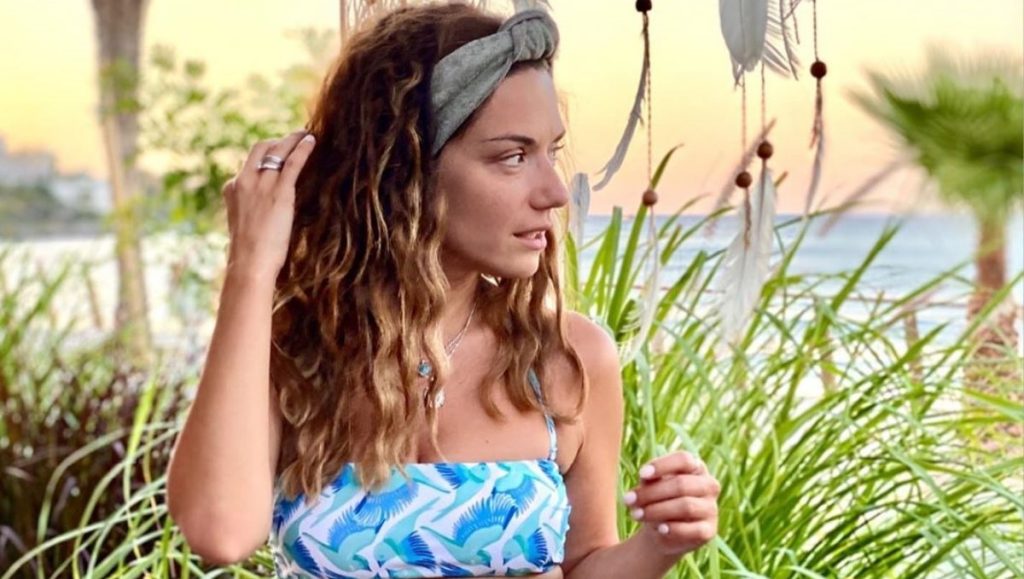 Οι… υποβρύχιες πόζες της Βάσως Λασκαράκη ανεβάζουν τη θερμοκρασία στα ύψη! (φώτο)