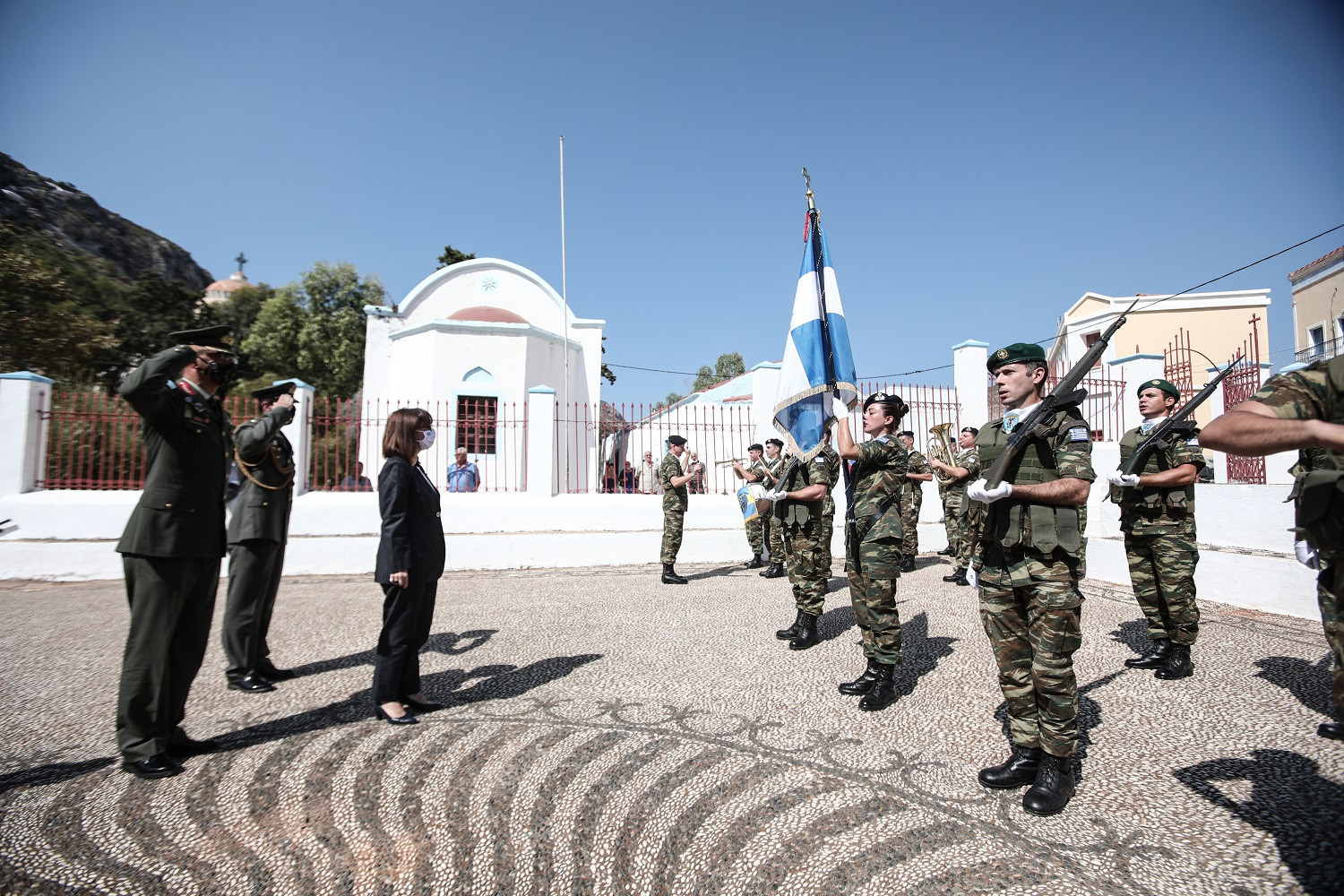 Κ.Σακελλαροπούλου από Καστελόριζο: «Ποτέ μόνοι κι αβοήθητοι οι κάτοικοι του νησιού»