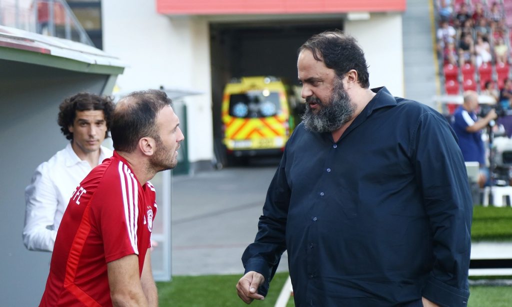 Β.Μαρινάκης για Τοροσίδη: «Παραμένει στην οικογένεια του Θρύλου» (φωτο)