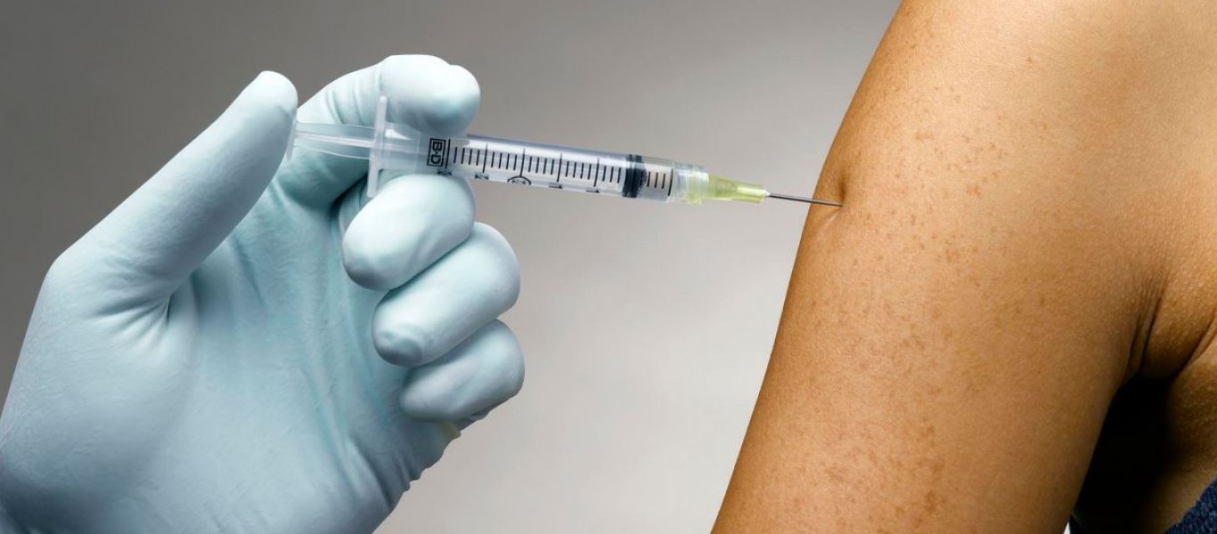 «Αγώνας δρόμου» για το ποιες χώρες θα λάβουν πρώτες το εμβόλιο κορωνοϊού