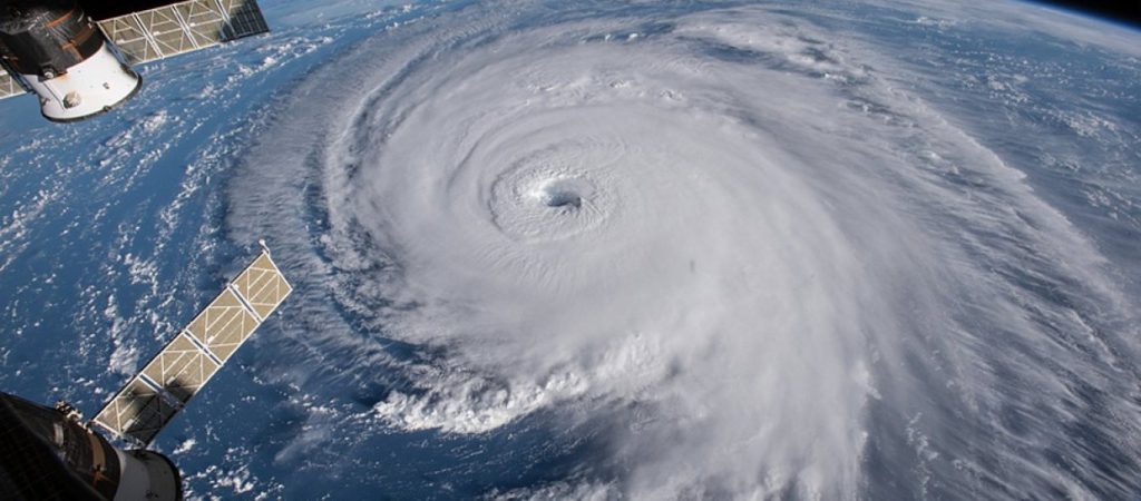 Πέντε κυκλώνες περικυκλώνουν τις ΗΠΑ – Από το 1971 έχει να παρουσιαστεί ανάλογο φαινόμενο (βίντεο-φωτο)