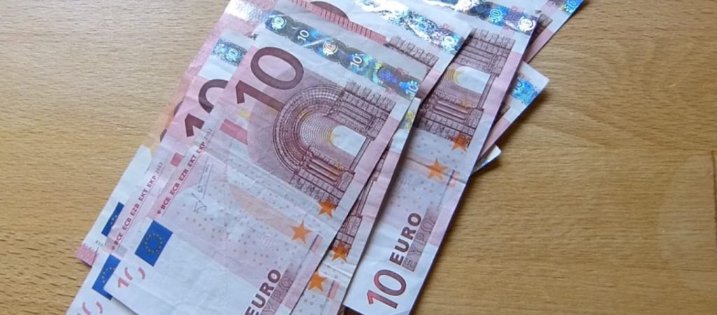 «Μίνι ανάσα» για τους εργαζόμενους – Έρχεται διπλή αύξηση στους μισθούς τους από την Πρωτοχρονιά