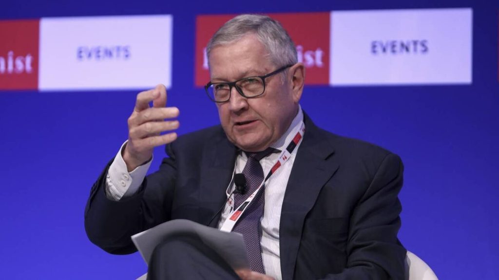 Κ.Ρέγκλινγκ για ελληνική οικονομία: «Ζωτικής σημασίας να τεθεί  σε μια υψηλότερη μακροπρόθεσμη πορεία ανάπτυξης»