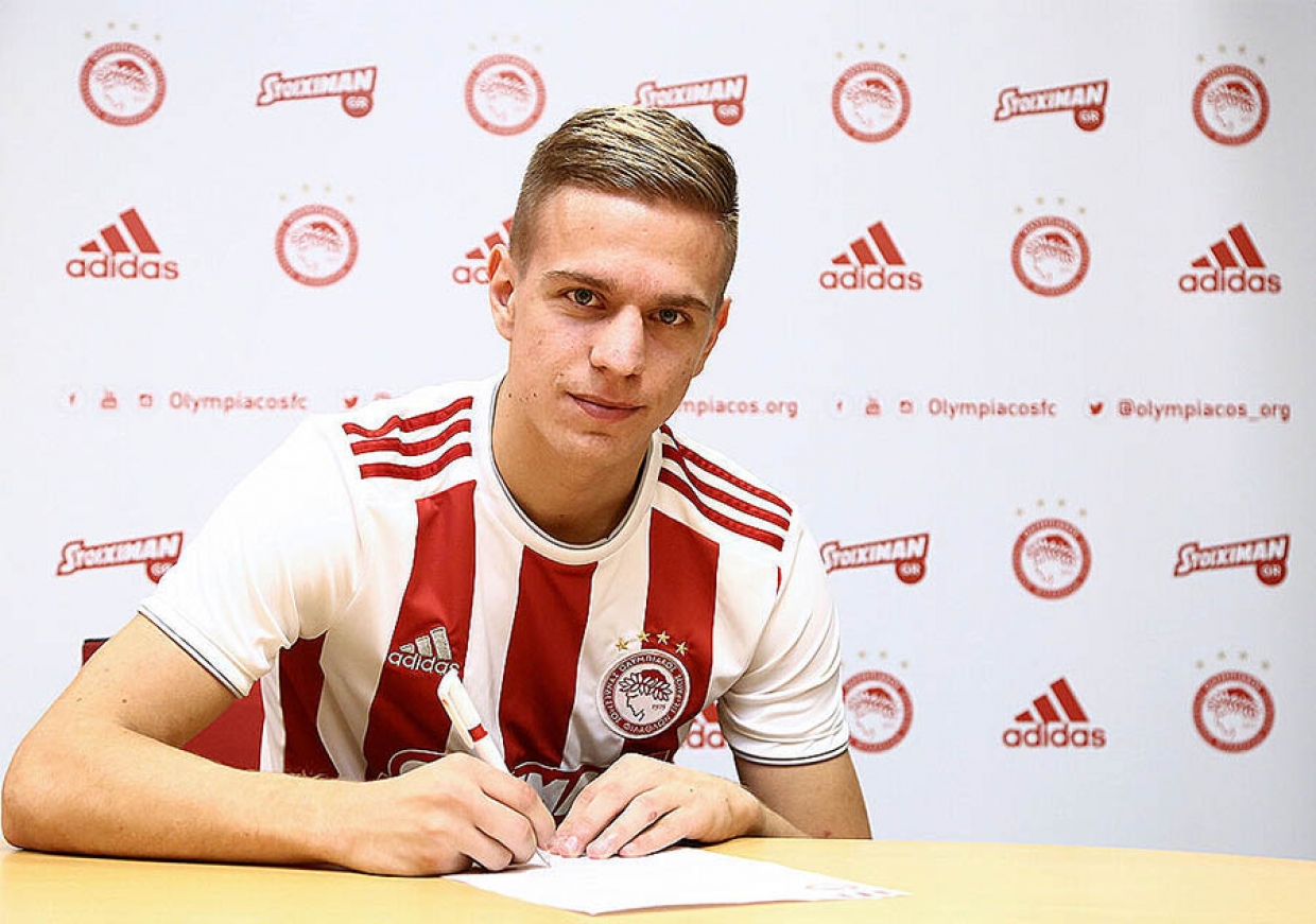 Ολυμπιακός: Δανεικός στην Σπόρτινγκ Χιχόν ο Ν.Τσούμιτς