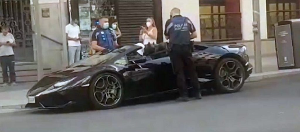 Ισπανία: Αστυνομικοί έκοψαν κλήση στον… Μπάτμαν (βίντεο)