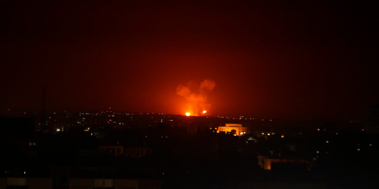 «Κόλαση» στην Λωρίδα της Γάζας εν μέσω υπογραφής της ιστορικής συμφωνίας ειρήνης του Ισραήλ με ΗΑΕ & Μπαχρέιν (βίντεο)