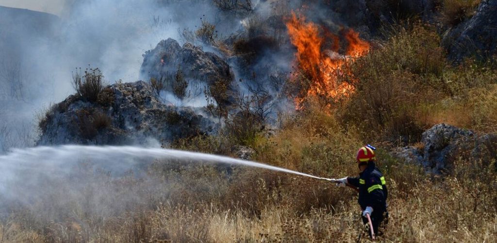 Ζάκυνθος: Φωτιά στην περιοχή Αγία Μαρίνα
