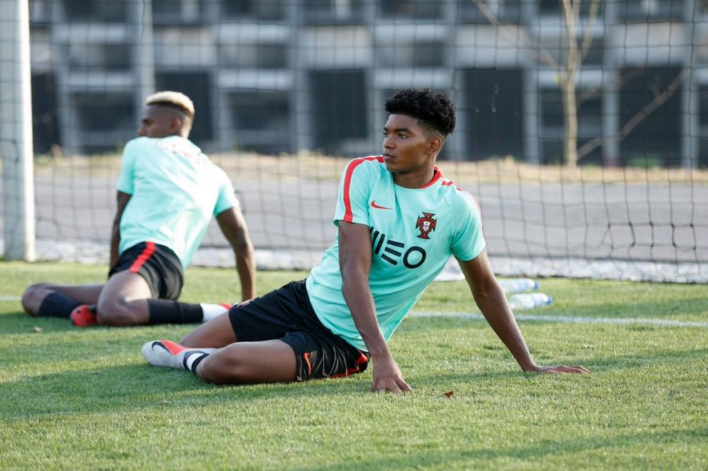 Ολυμπιακός: Ο Ι.Φερνάντες της Σπόρτινγκ θα είναι ο αντικαταστάτης του Ρ.Σεμέδο