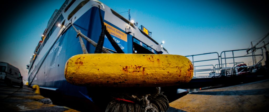 ΟΛΠ: Τετράωρη στάση εργασίας αύριο από τους λιμενεργάτες