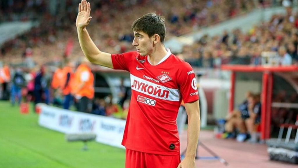 Η επιθυμία του Μπακάεφ να βρεθεί ξανά με τον Καρέρα και τα εμπόδια από την Σπαρτάκ