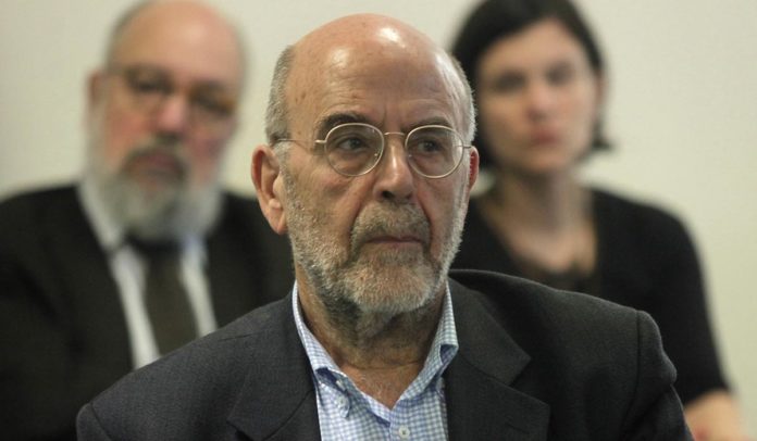 Ο Αντώνης Λιάκος θέλει νομική υποστήριξη των Αφγανών ισλαμιστών που έκαψαν την Μόρια…