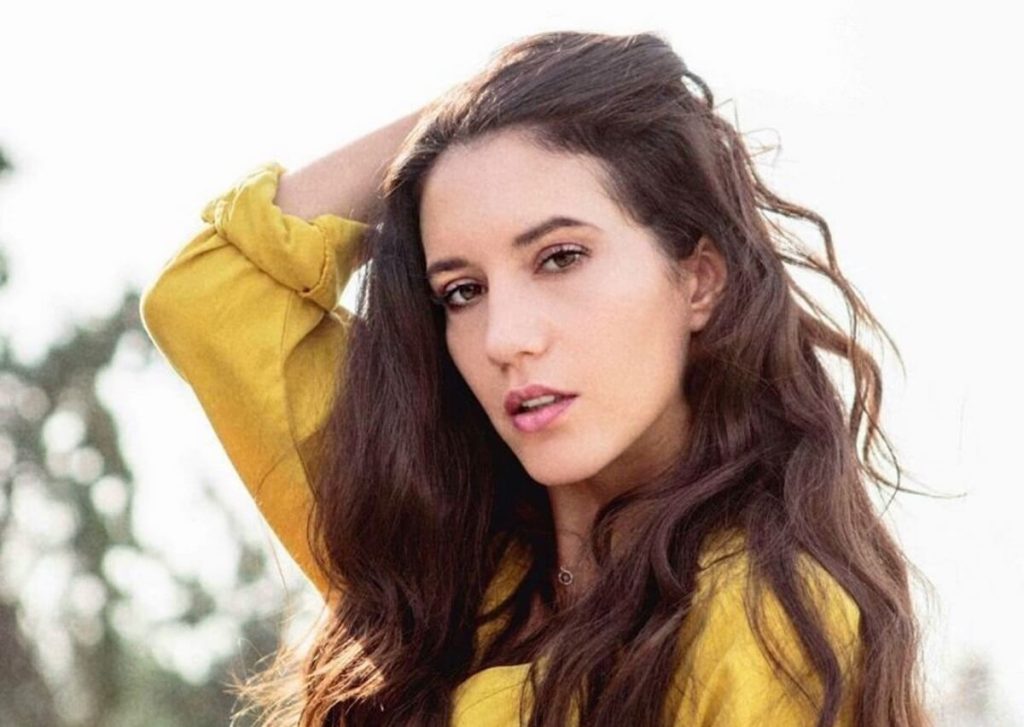 Ελένη Βαΐτσου: Ποζάρει χωρίς μαγιό μέσα σε ποτάμι και το Instagram «αναστενάζει» (φωτο)