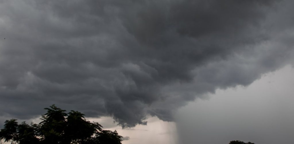 Κακοκαιρία «Ιανός»: Τι πρέπει να προσέξουν οι πολίτες – Οι τρεις σημαντικές οδηγίες της Πολιτικής Προστασίας (βίντεο)