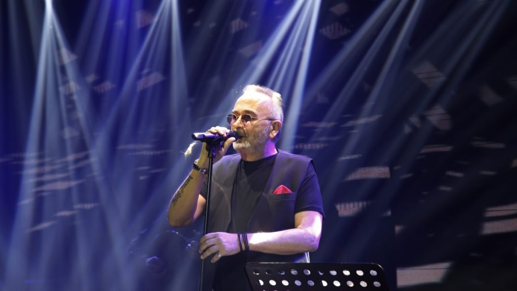 Μπαμπάς για δεύτερη φορά θα γίνει Σταμάτης Γονίδης – Πρόσφατα έγινε… παππούς