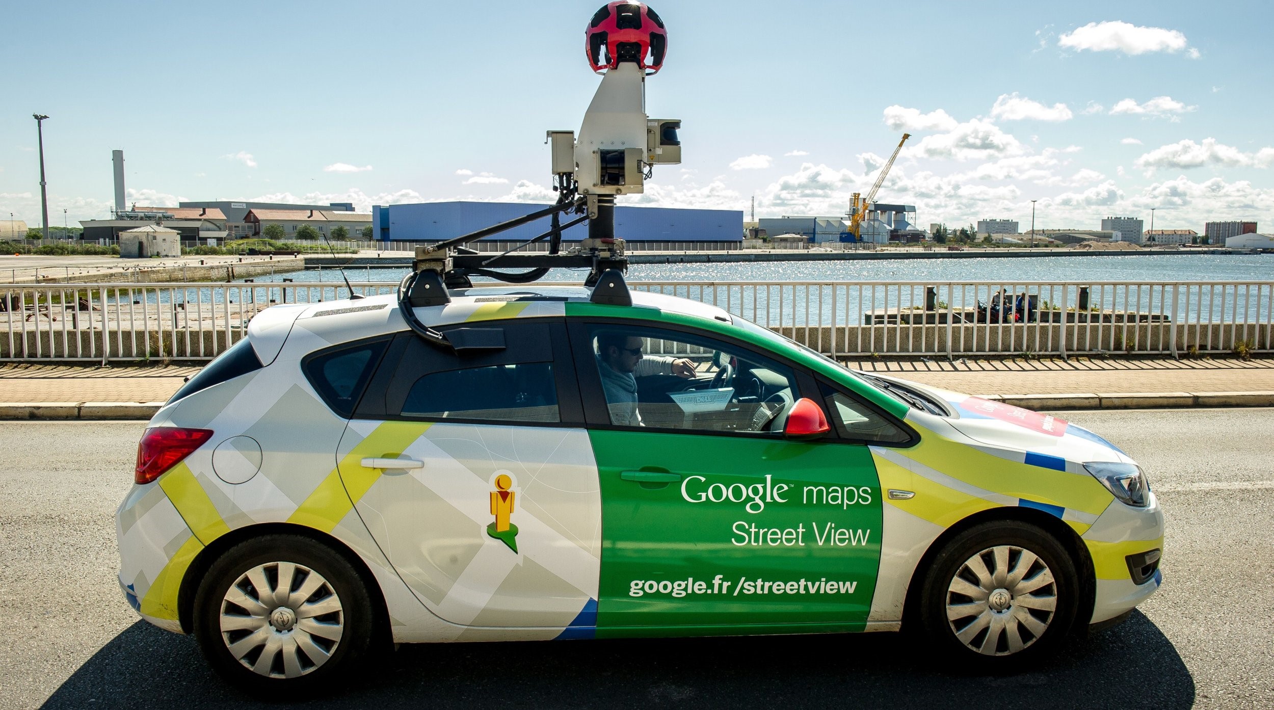 Google Street View: Πώς να θολώσεις το σπίτι σου στον χάρτη