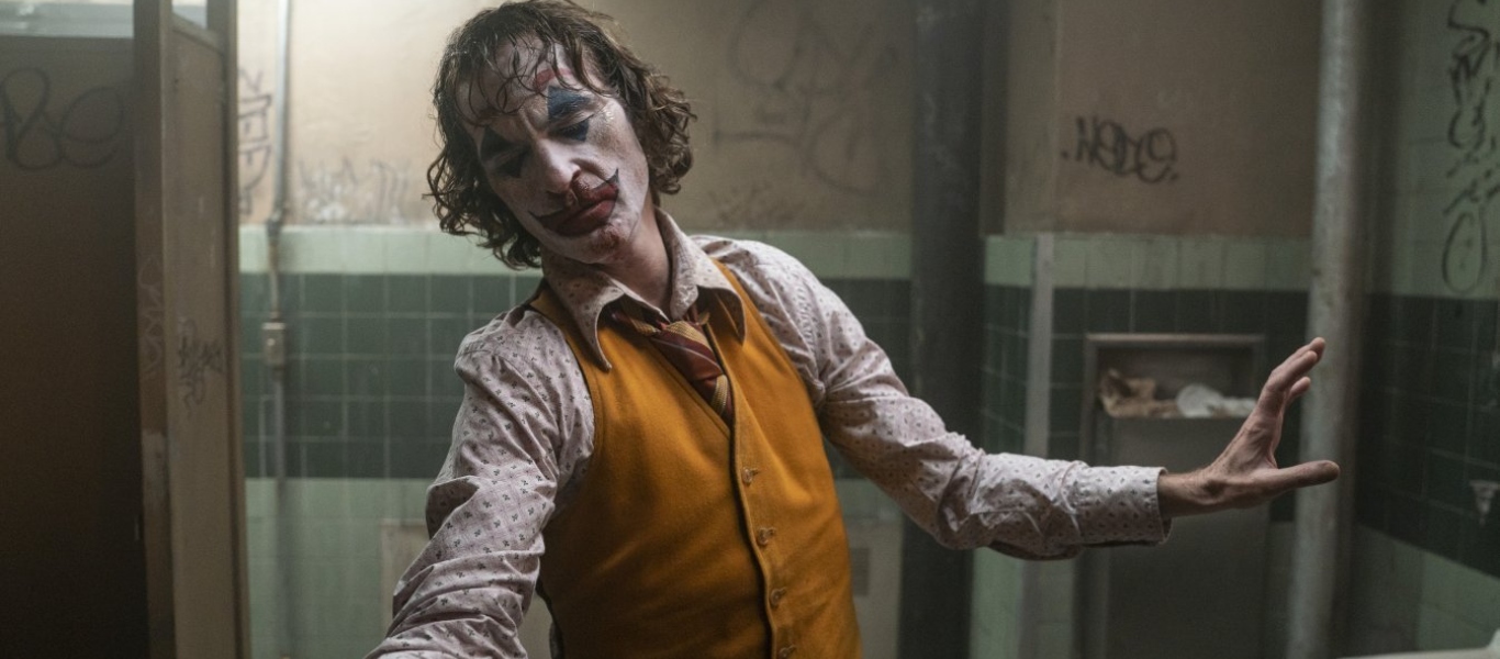 Warner Bros: Προσφέρει αστρονομικό ποσό στον Χ.Φοίνιξ για να παίξει ξανά τον ρόλο του Joker