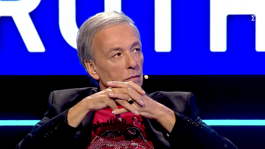 Το παίρνει πάνω του ο Μικρούτσικος…