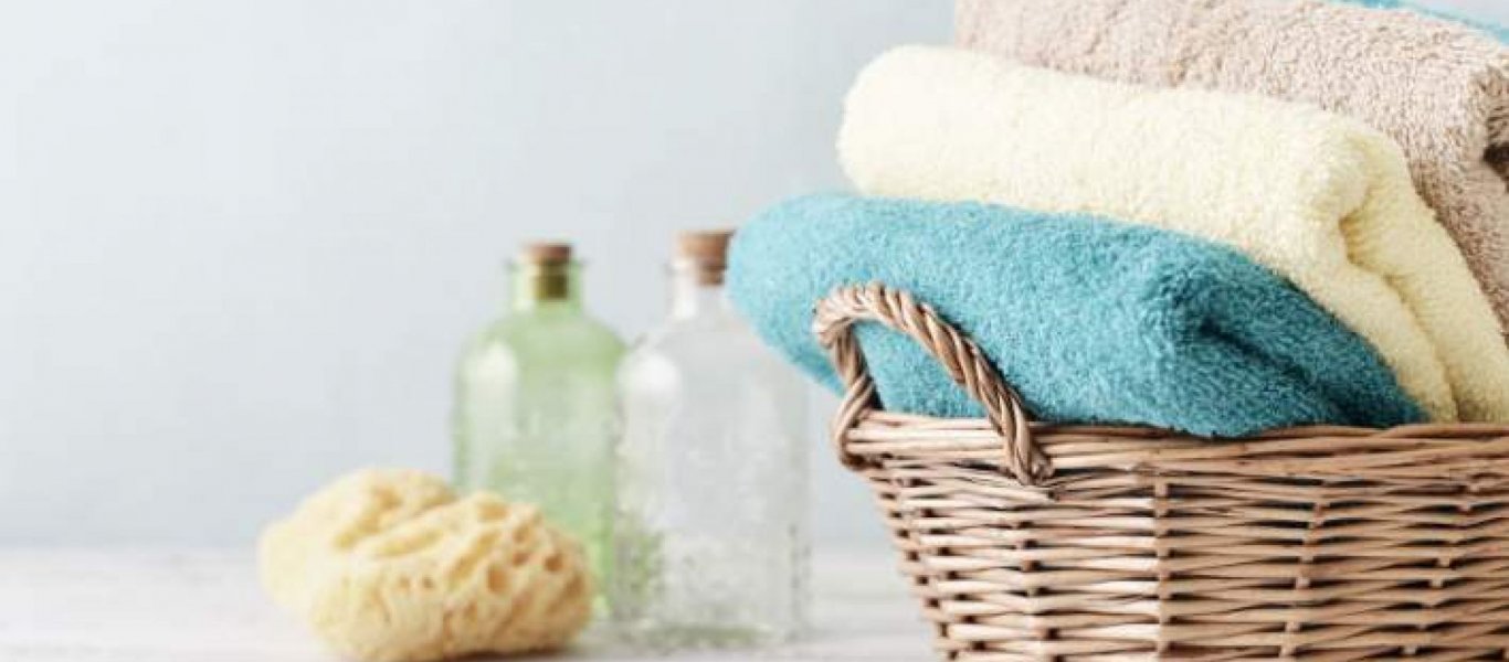 Να πόσο συχνά πρέπει να πλένετε πετσέτες, σεντόνια και όλα τα άλλα ρούχα